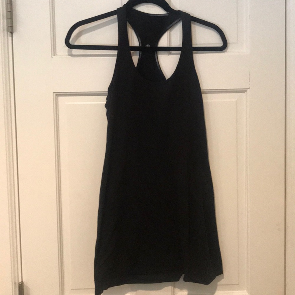 Lululemon black tank top